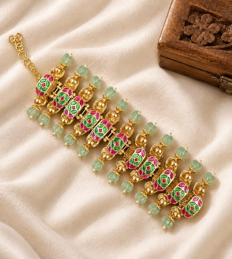 [HOD-BR-JADAU-PG-001] Floral Jadau Link Bracelet with Bead Drops