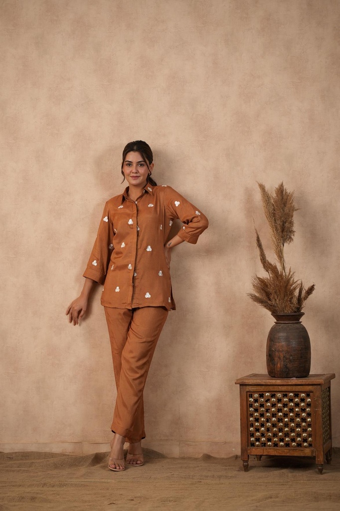 Brown Embroidered co-ord set (XS)
