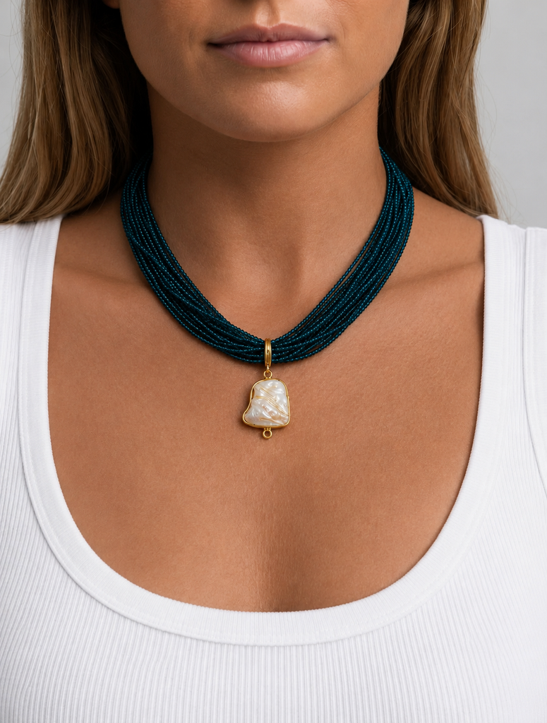 Midnight Pearl Heart Necklace