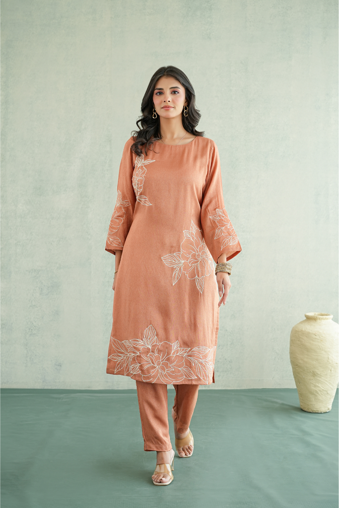 Peach Rose embroidered Tunic Set